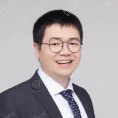 高亞東