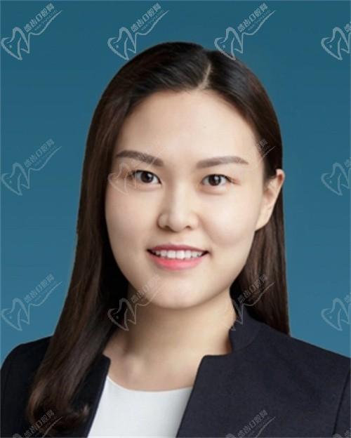 李蓓