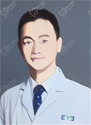 金偉
