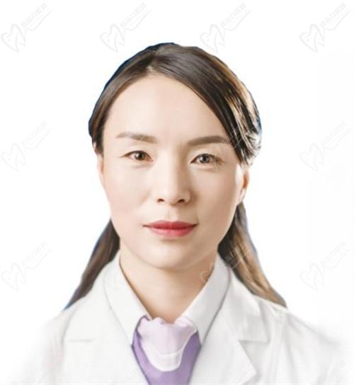 王鏡菊